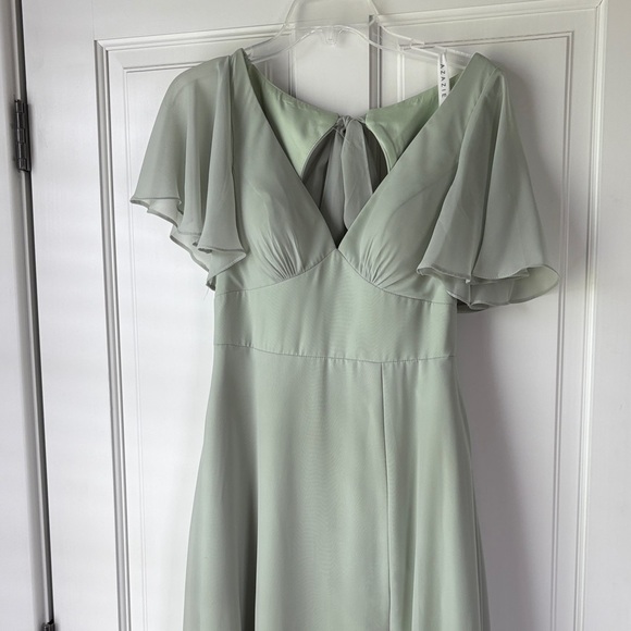 Azazie Kimber Dusty Sage Bridesmaid Dress size A4 no alterations! - Picture 3 of 9